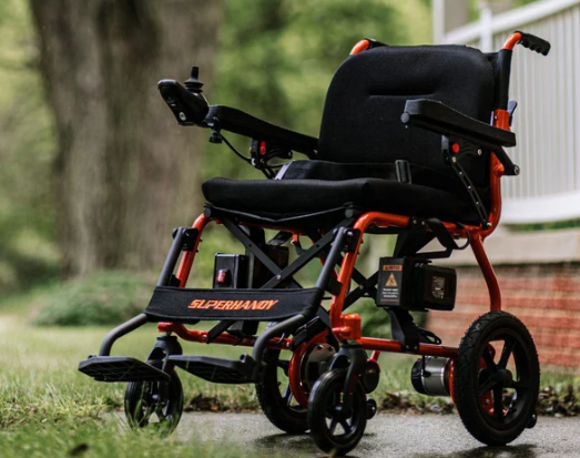 A Helpful Guide to Selecting Electric Wheelchairs for Outdoor and Travel Needs