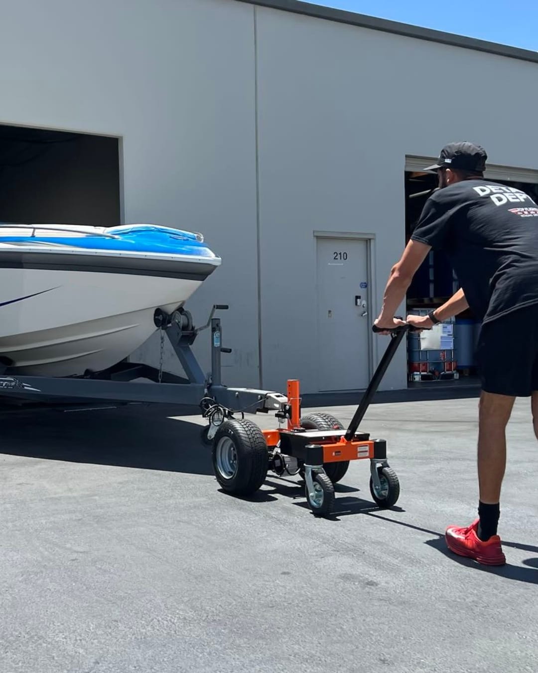 When to Invest in an Electric Powered Trailer Dolly: Signs You Need One
