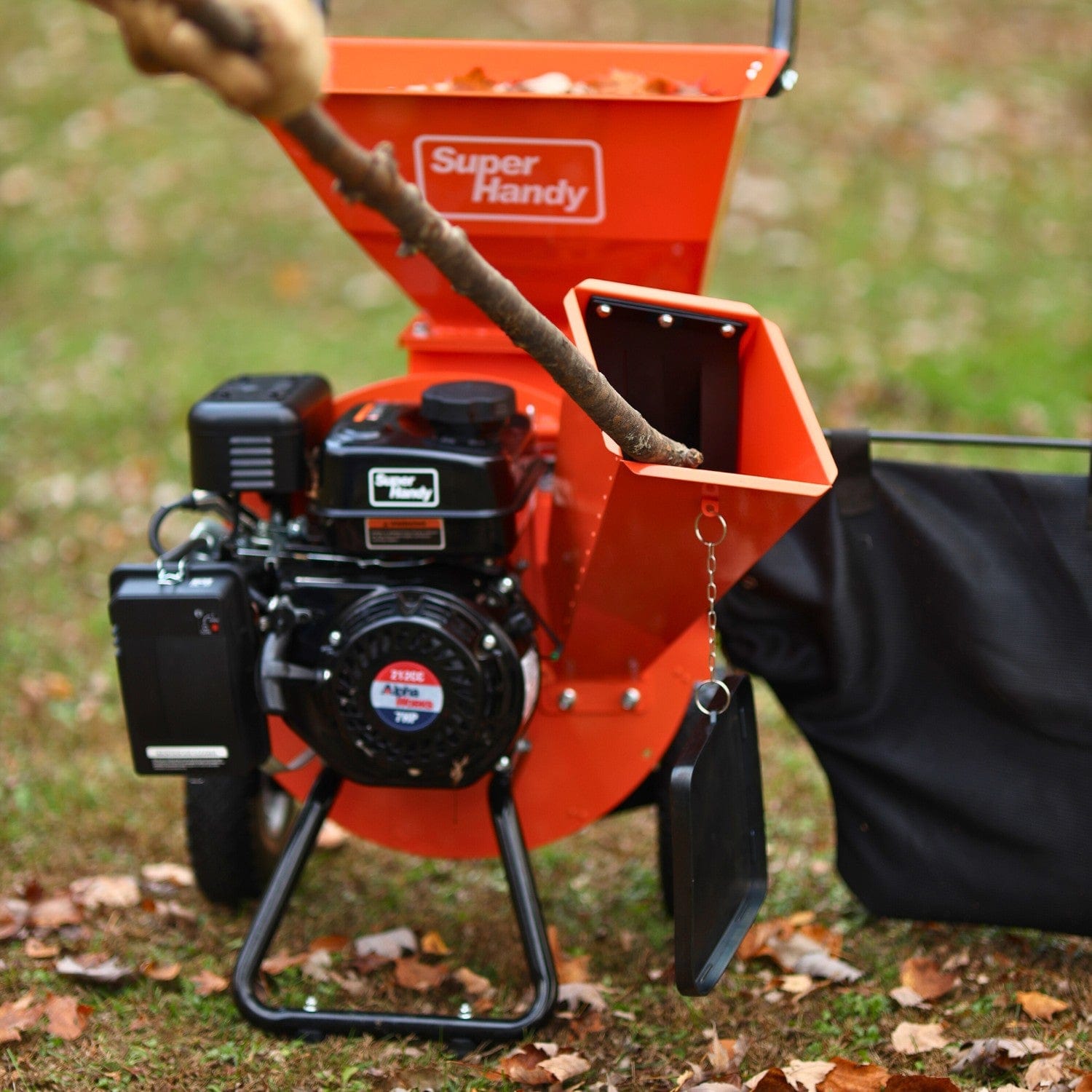 SuperHandy Wood Chipper Pro - 7HP 212CC, 3" Max Branch Capacity